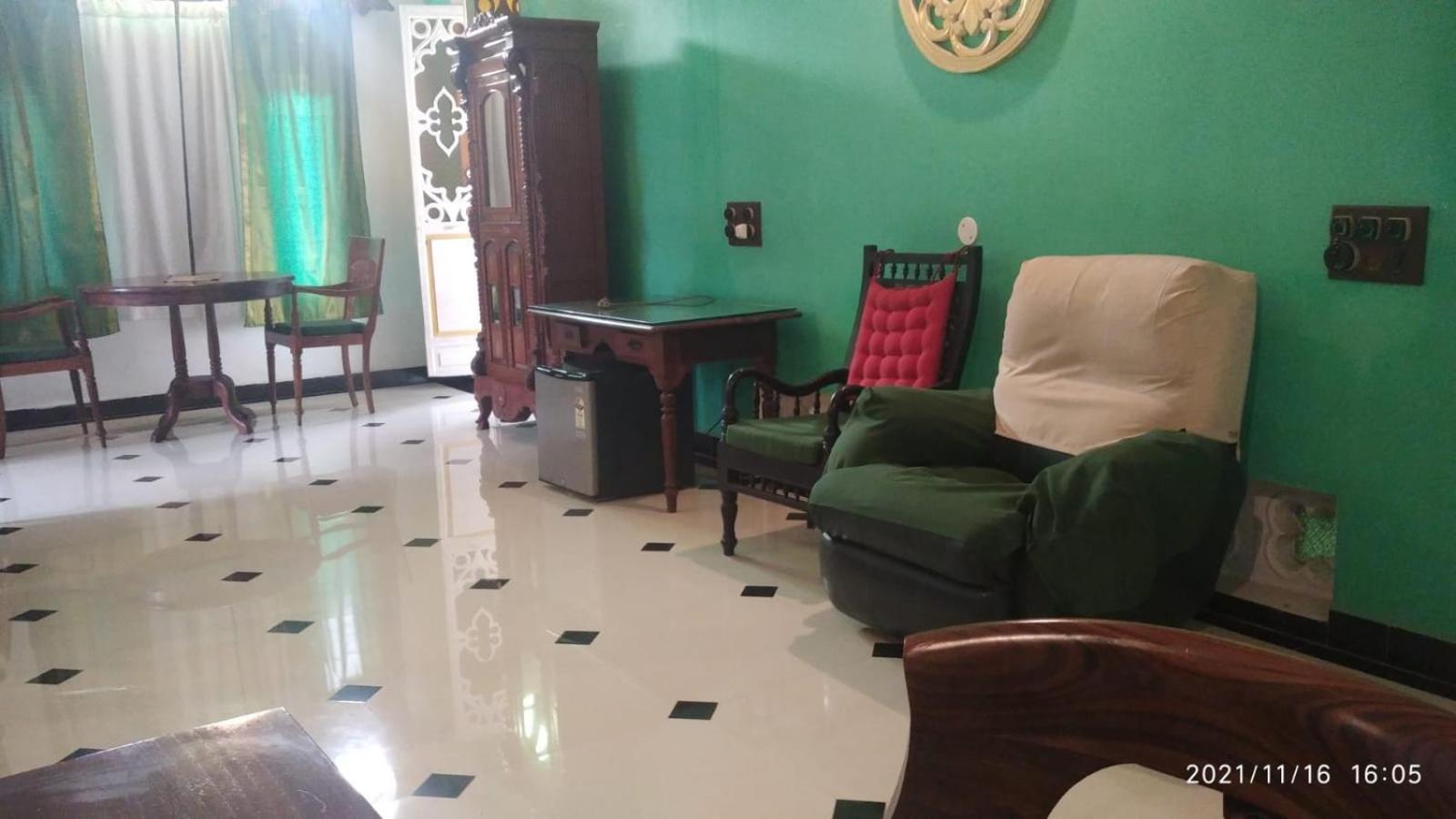 Indeco Hotels Swamimalai Kumbakonam Esterno foto