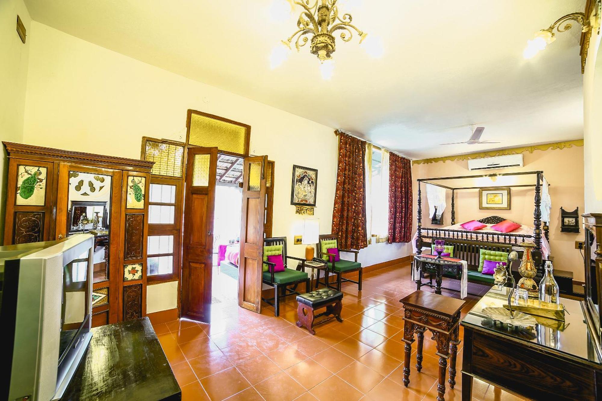 Indeco Hotels Swamimalai Kumbakonam Esterno foto